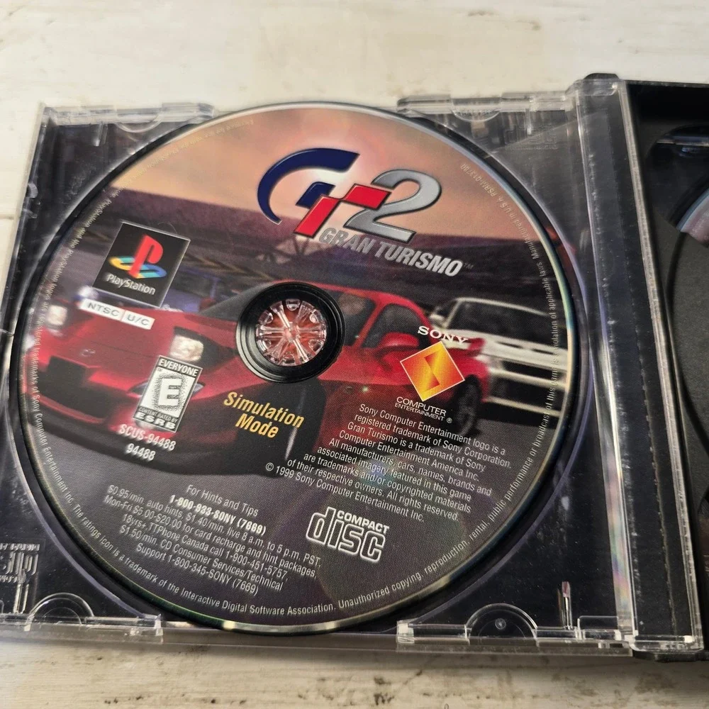 Gran Turismo 2 Sony PlayStation PS1 1999 2-Disc Set SCUS-94455 Racing Game E